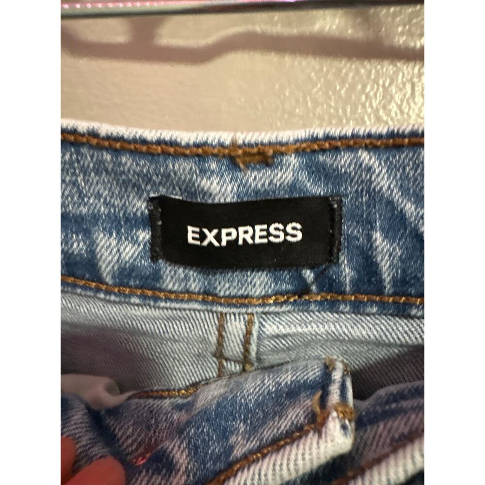 Express High Rise Straight Ankle Jeans Size 8R Distressed Light Wash Raw Hem - Picture 3 of 5